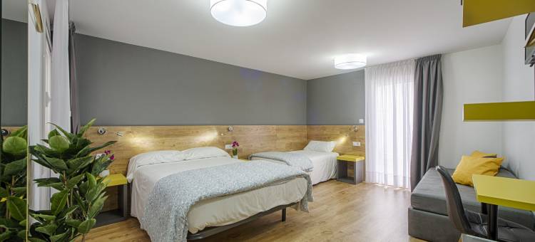 罗加诺宾馆餐馆(Hostal-Restaurante Lugano)图片