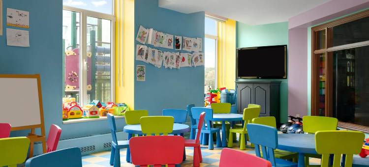 费尔蒙特乐玛努尔黎塞留酒店(Fairmont le Manoir Richelieu)图片