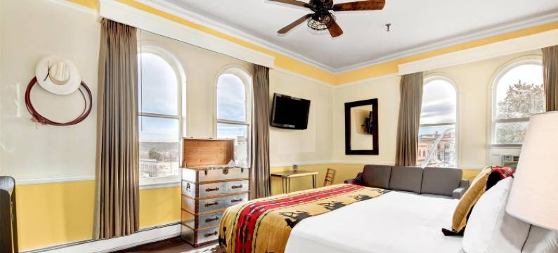 圣迈克尔贝斯特韦斯特高级精选酒店(Hotel St Michael, BW Premier Collection)图片