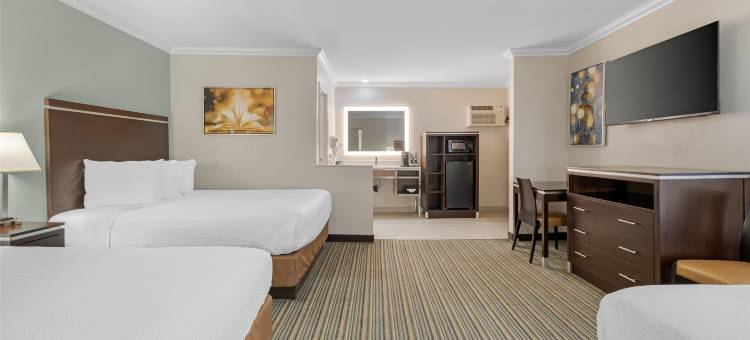 礼遇贝斯特韦斯特酒店(Best Western Courtesy Inn - Anaheim Park Hotel)图片