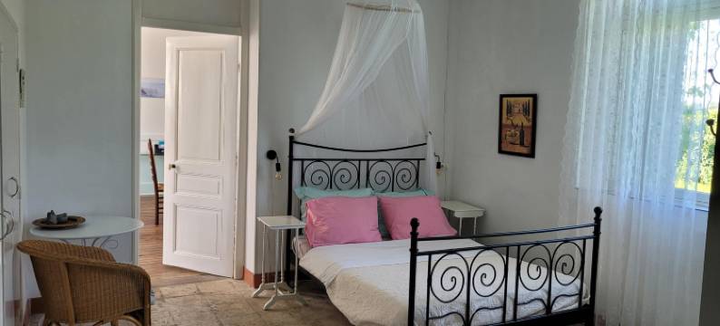 Holiday Home in Limousin near Forest图片