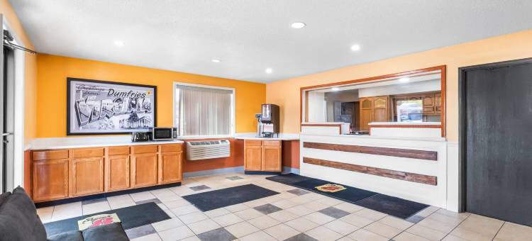 邓弗里斯-匡蒂科速8酒店(Super 8 by Wyndham Dumfries/Quantico)图片