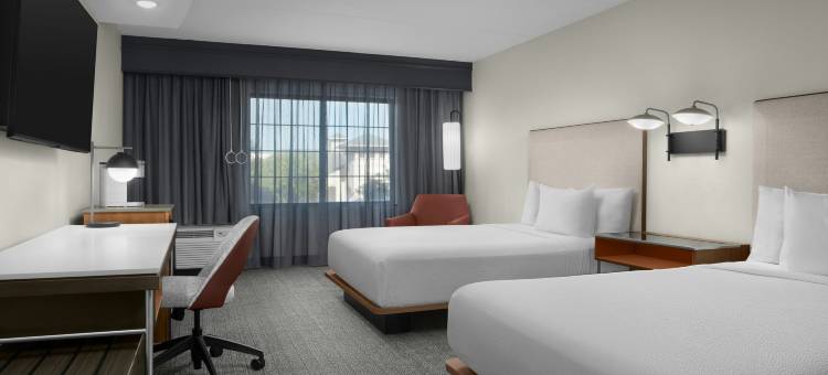 彭萨科拉市中心万豪万怡酒店(Courtyard Pensacola Downtown)图片