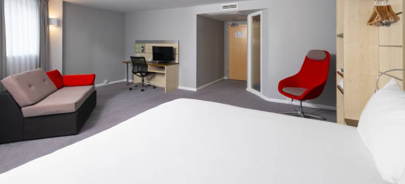 斯文登市中心智选假日酒店(Holiday Inn Express SWINDON CITY CENTRE by IHG)图片