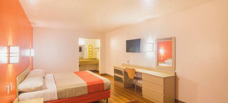 士丹顿6号汽车旅馆(Motel 6 Staunton, VA)图片