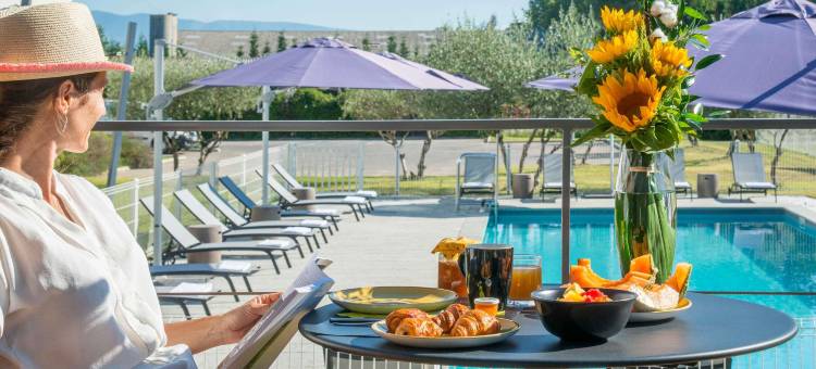 宜必思尚品佩尔蒂 Portes du Luberon 酒店(Ibis Styles Pertuis Portes du Luberon)图片