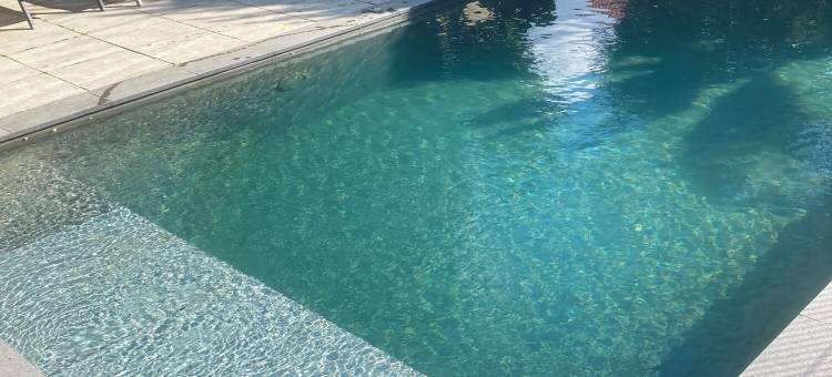 离莱比仅一步之遥(A Deux Pas du Rheby)图片