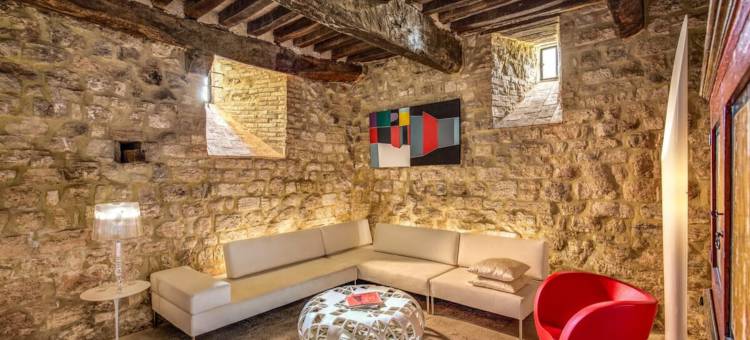 Torre Fortunata is a beautiful medieval tower图片