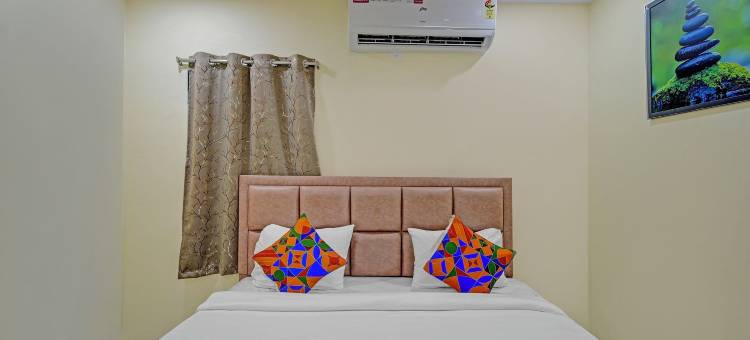 Fabhotel Srikara Grand 豪华客房(FabHotel Srikara Grand Luxury Rooms)图片