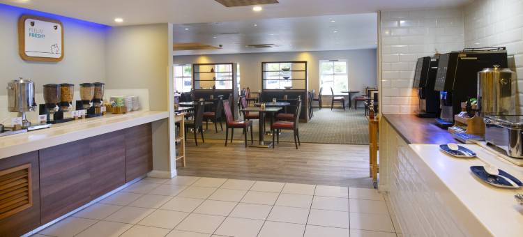 Holiday Inn Express 沃维克M40，JCT.15(Holiday Inn Express Warwick - Stratford-Upon-Avon)图片