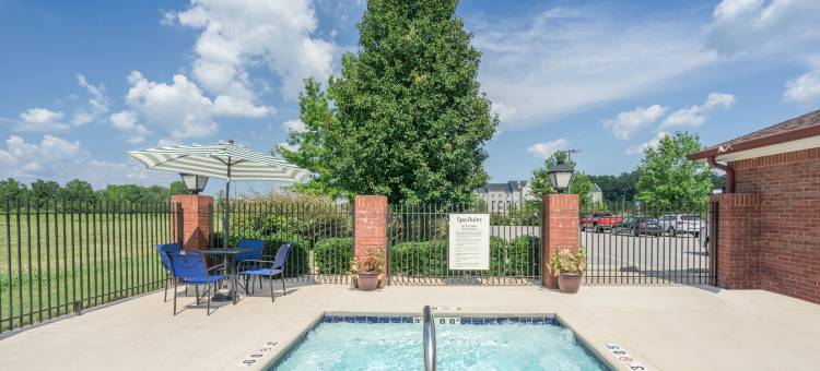 智选假日套房酒店加兹登的W -近阿塔拉(Holiday Inn Express & Suites GADSDEN W-NEAR ATTALLA by IHG)图片