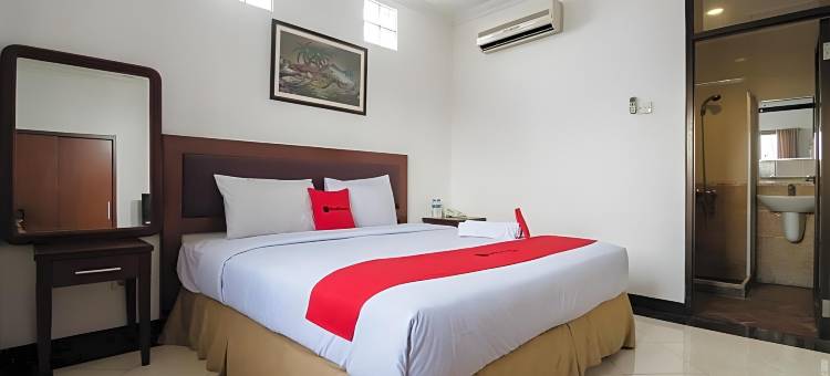 红门精选@Buah Batu(RedDoorz Plus at Buah Batu)图片