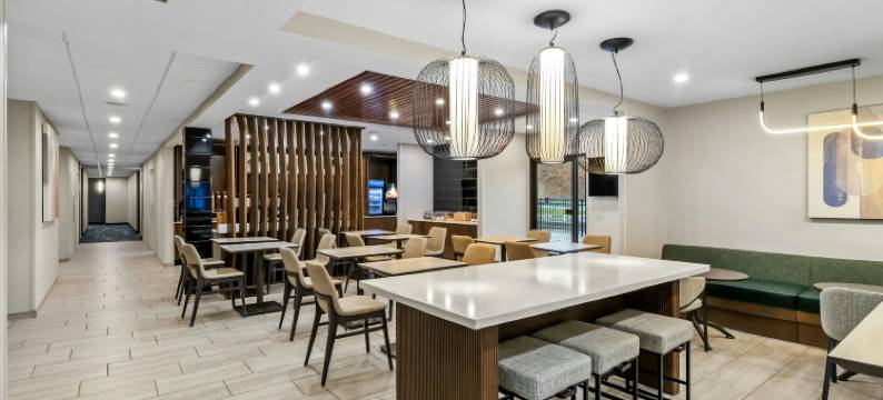 SpringHill Suites酒店匹兹堡机场(SpringHill Suites by Marriott Pittsburgh Airport)图片