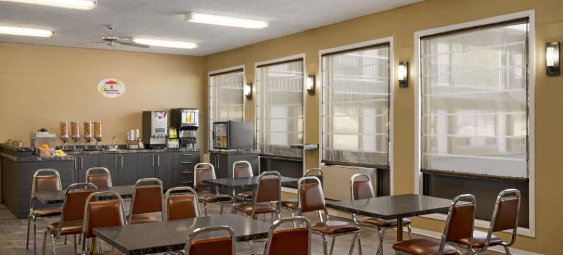 安大略赫斯特温德姆速8酒店(Super 8 by Wyndham Hearst on)图片