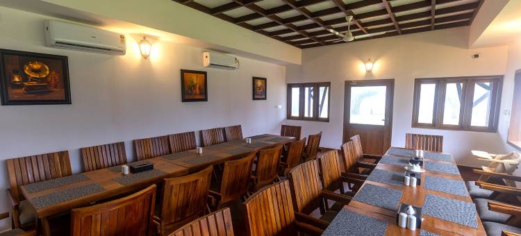 SandalMist Resorts and Spa图片