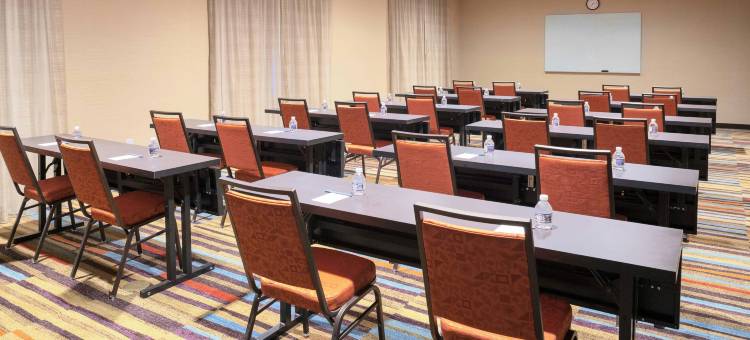 万枫酒店及套房奥古斯塔华盛顿路/I-20(Fairfield Inn & Suites Augusta Washington Rd./I-20)图片