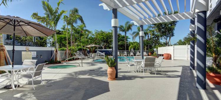 劳德代尔堡西-彭布罗克派恩斯欢朋酒店(Hampton Inn Ft. Lauderdale-West/Pembroke Pines)图片