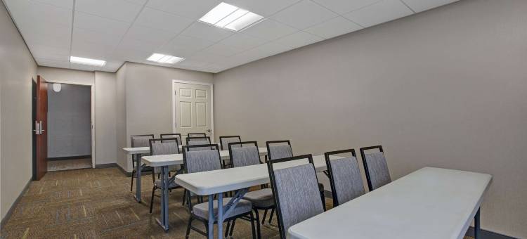 索尔兹伯里欢朋酒店(Hampton Inn Salisbury)图片