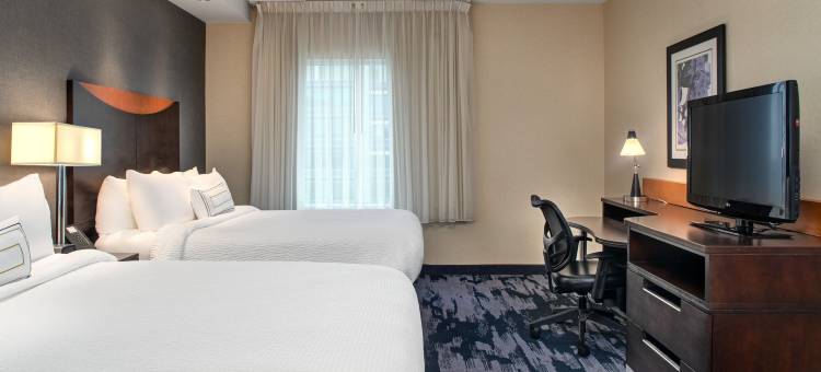 多伦多密西沙加万枫酒店及套房(Fairfield Inn & Suites Toronto Mississauga)图片