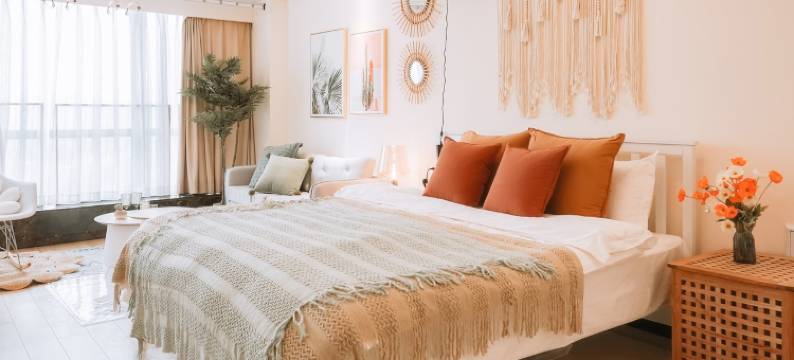 越过山丘民宿(绍兴柯桥宝龙广场店)图片