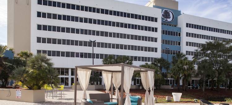 杰克逊维尔机场希尔顿逸林酒店(DoubleTree by Hilton Hotel Jacksonville Airport)图片