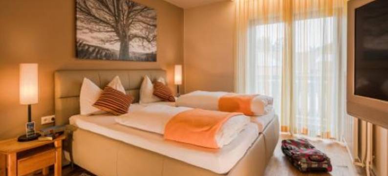 兰德伽斯豪富苏尔林德拉本酒店(Landgasthof Zur Linde Laaben)图片