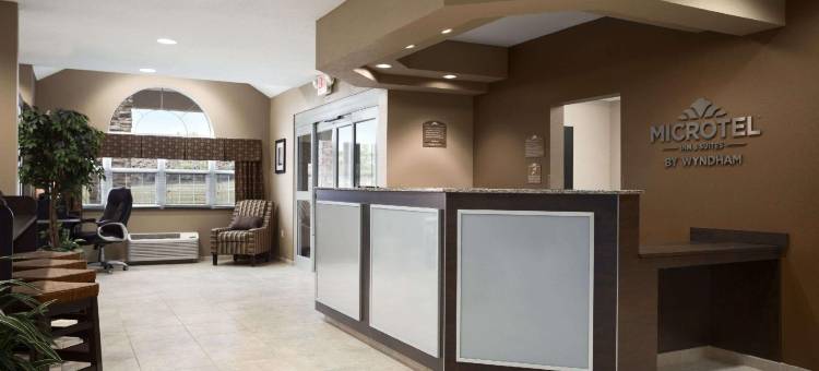 费尔蒙特温德姆麦客达套房酒店(Microtel Inn & Suites by Wyndham Fairmont)图片