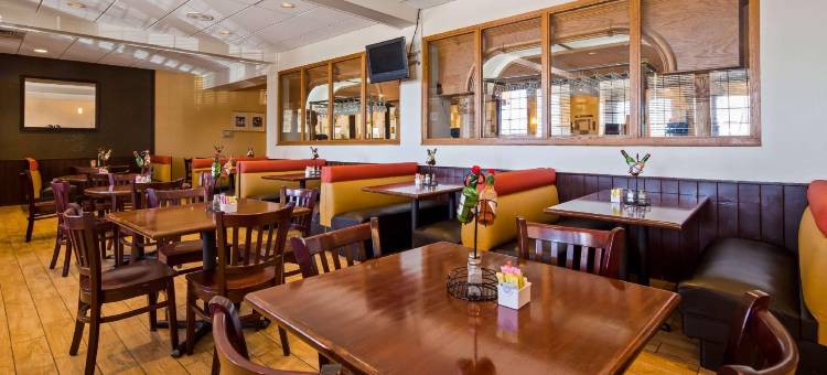 温德姆图森机场酒店及会议中心(Wyndham Tucson Airport & Conference Center)图片