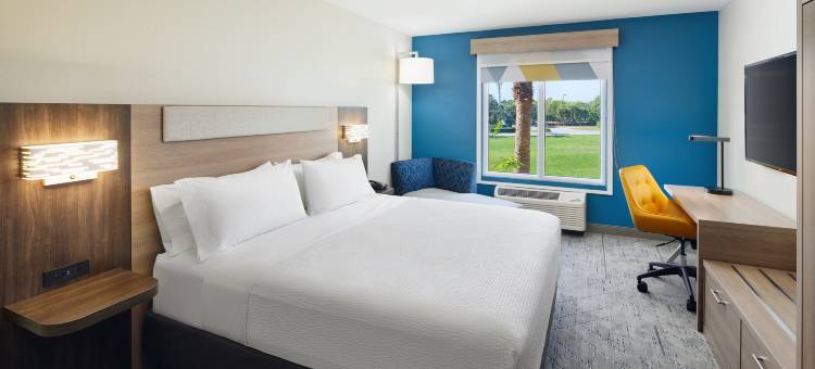 智选假日套房酒店圣露西港西(Holiday Inn Express & Suites Port ST. Lucie West)图片