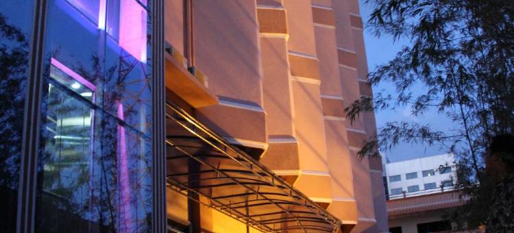 麦加勒斯塔里酒店(Hotel Mega Lestari)图片