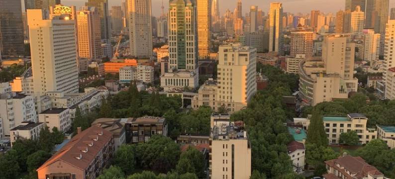 静安华山豪华精致两房两厅两卫公寓(镇宁路分店)图片