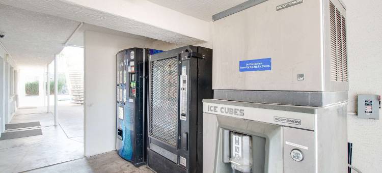 东凤凰城6号汽车旅馆(Motel 6-Phoenix, AZ - East)图片