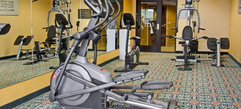 阿肯色州特克萨卡纳舒适全套房酒店(Comfort Suites Texarkana Arkansas)图片