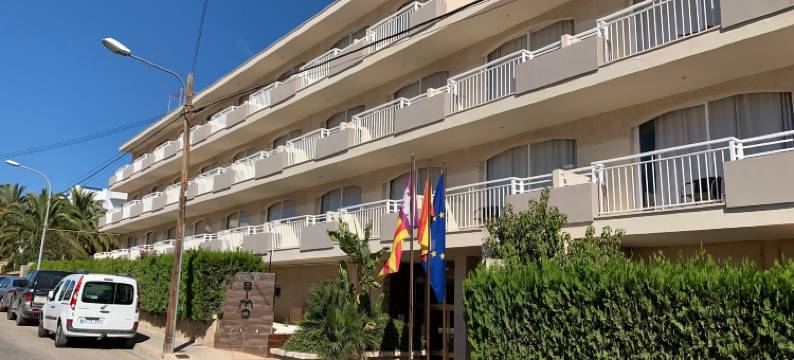 西莫俱乐部公寓酒店(Club Simó)图片