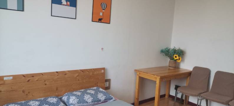 灵雨公寓(贺兰山路1号分店)图片