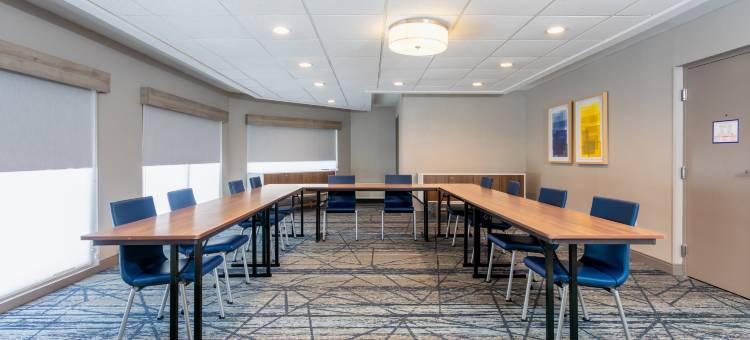 Holiday Inn Express 清水东 - ICOT中心(Holiday Inn Express Clearwater East - Icot Center)图片