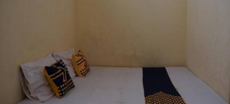 Hotel O 阿拉法伊斯兰寄宿房(Hotel O Rumah Kos Arafah Syariah)图片