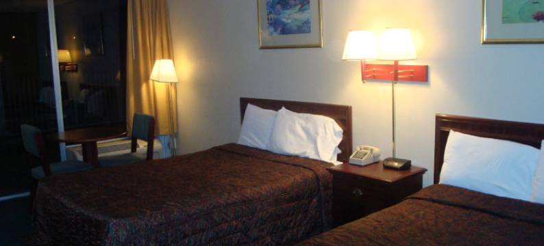 罗德威旅馆阿什伯勒(Rodeway Inn Asheboro)图片