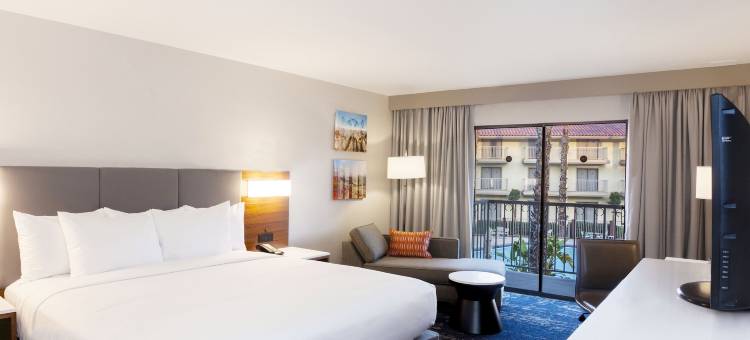 贝克斯菲尔德逸林酒店(DoubleTree by Hilton Bakersfield)图片