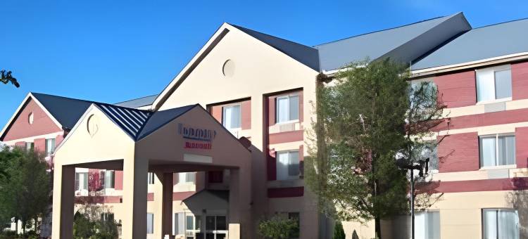 底特律法明顿山万枫酒店(Fairfield Inn & Suites Detroit Farmington Hills)图片