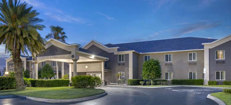 水滨贝斯特韦斯特酒店(Best Western Edgewater Inn)图片