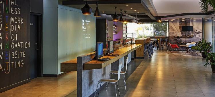 宜必思马萨特兰玛琳娜酒店(Ibis Mazatlan Marina)图片