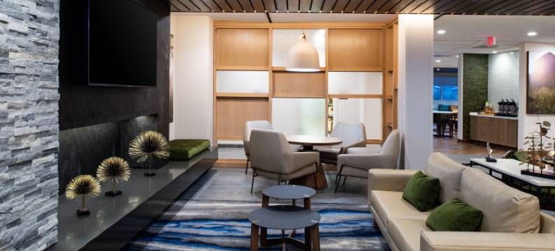 夏洛特大学研究园区万枫酒店及套房(Fairfield Inn & Suites Charlotte University Research Park)图片