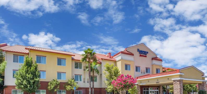 特洛克万枫酒店及套房(Fairfield Inn & Suites Turlock)图片