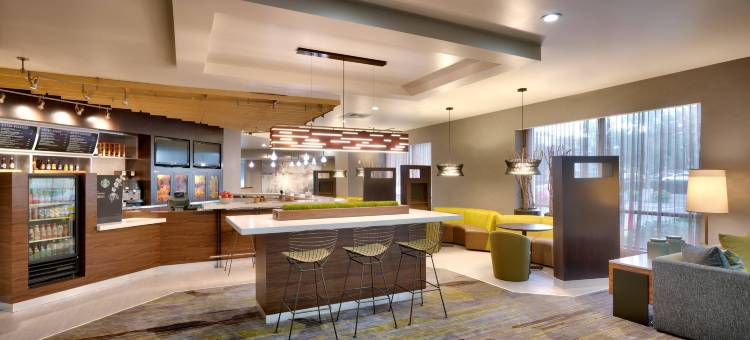 夏洛特机场/比利格雷厄姆大道万怡酒店(Courtyard Charlotte Airport LoSo)图片