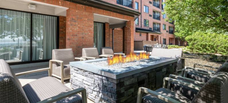 丹佛金红岩万豪万怡酒店(Courtyard Denver Golden/Red Rocks)图片