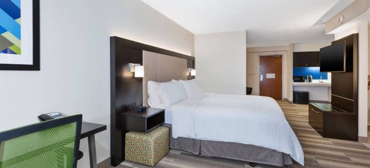 布莱克斯堡大学区智选假日酒店及套房(Holiday Inn Express & Suites Blacksburg - University Area)图片