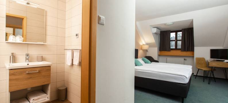 科兹扬斯基庄园(Kozjanski Dvor)图片