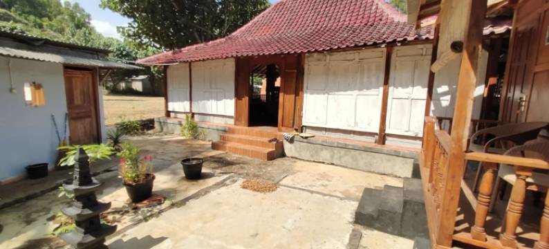 利马桑姆巴达尔莫酒店(Limasan Mbah Darmo)图片