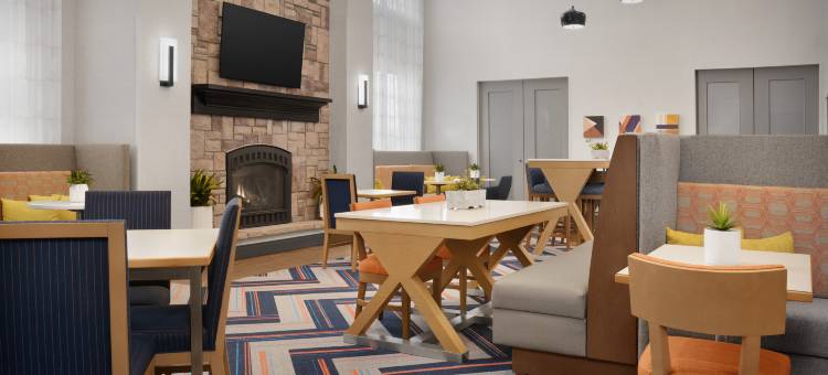 威利斯顿欢朋酒店及套房(Hampton Inn & Suites Williston)图片